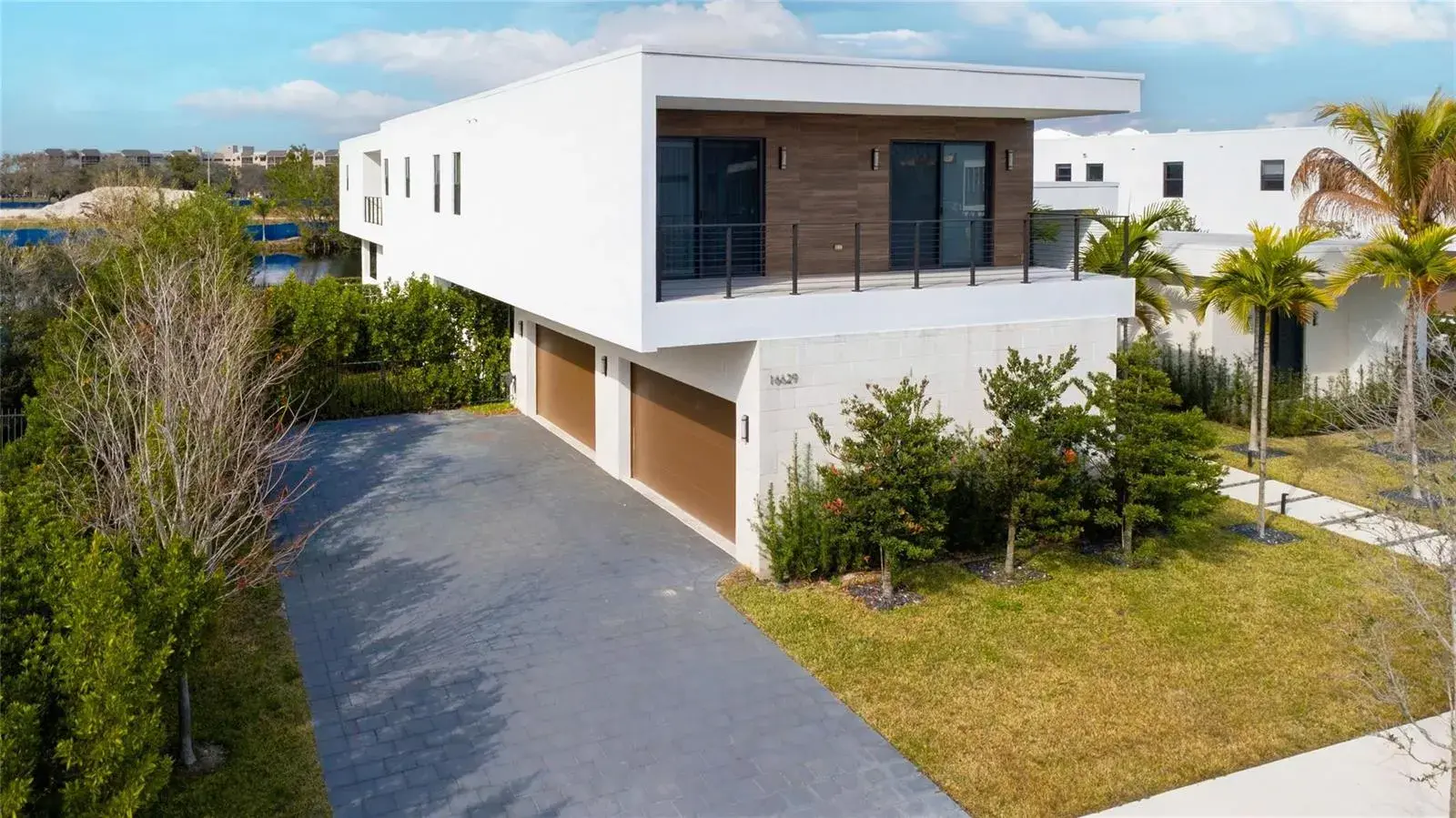 16629 N Botaniko Drive, Weston FL 33326