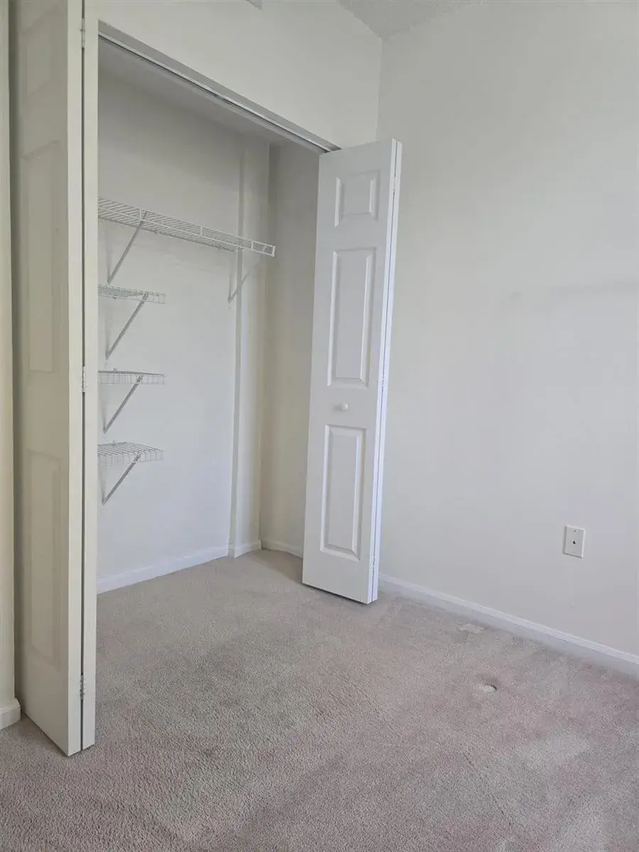 7970 N Nob Hill Road # 205, Tamarac FL 33321