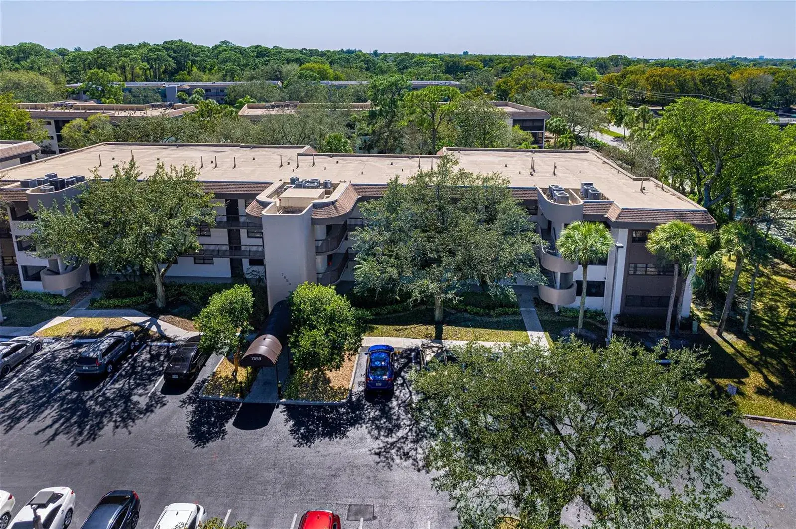 2 bedroom 2 bath Residential for sale at 7653 NW 79th Avenue # 114, Tamarac FL 33321