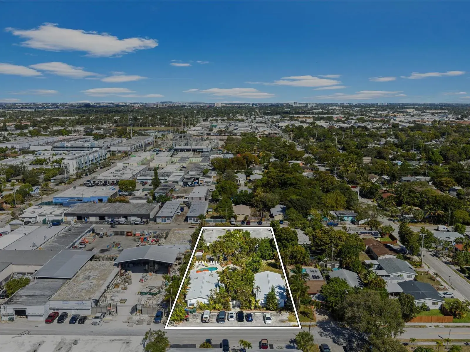 560-564 NE 34th Street, Oakland Park FL 33334