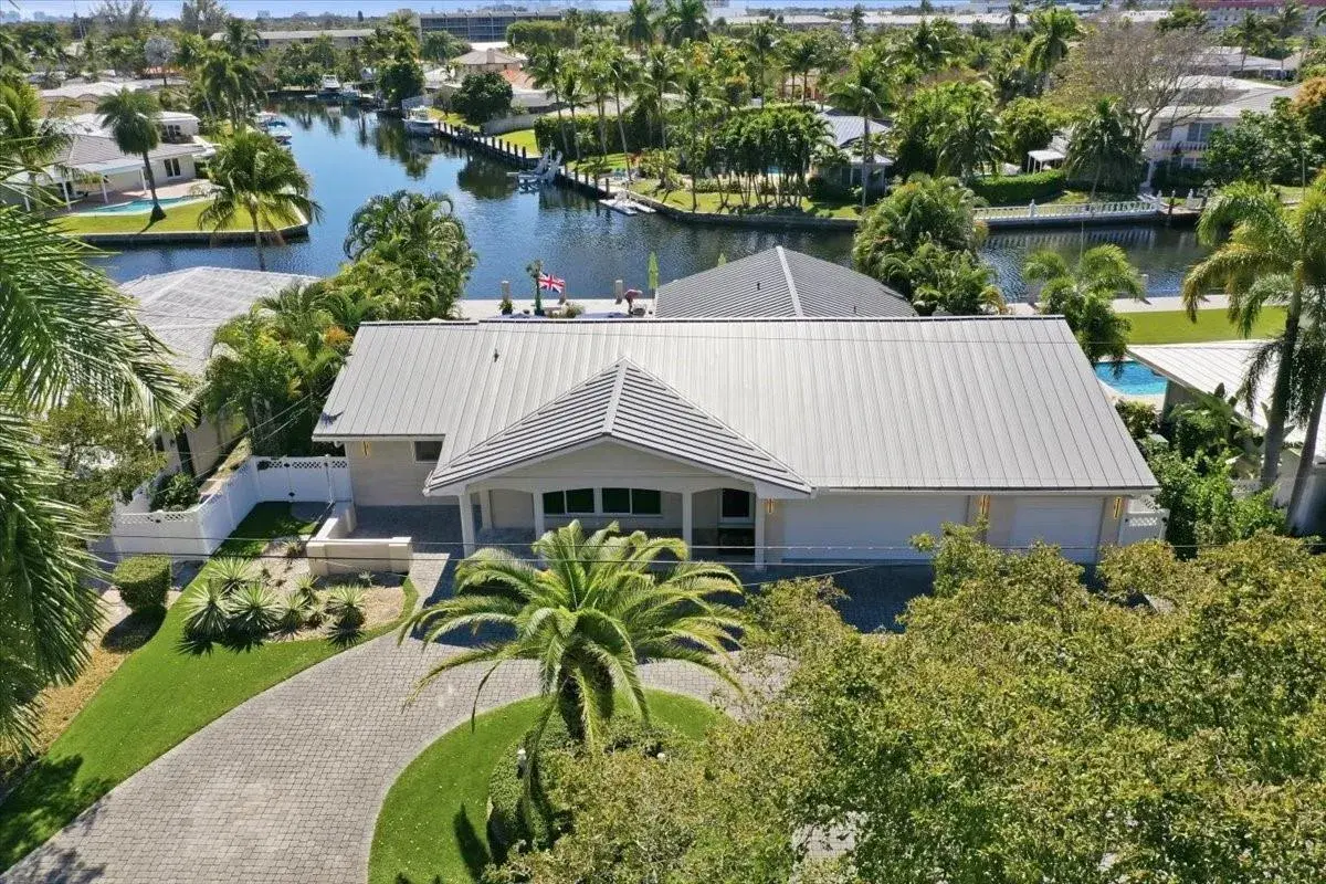 3 bedroom 3 bath Residential for sale at 2830 NE 55th Street, Fort Lauderdale FL 33308