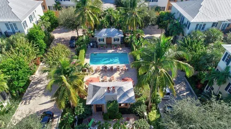 306 E Mallory Circle, Delray Beach FL 33483