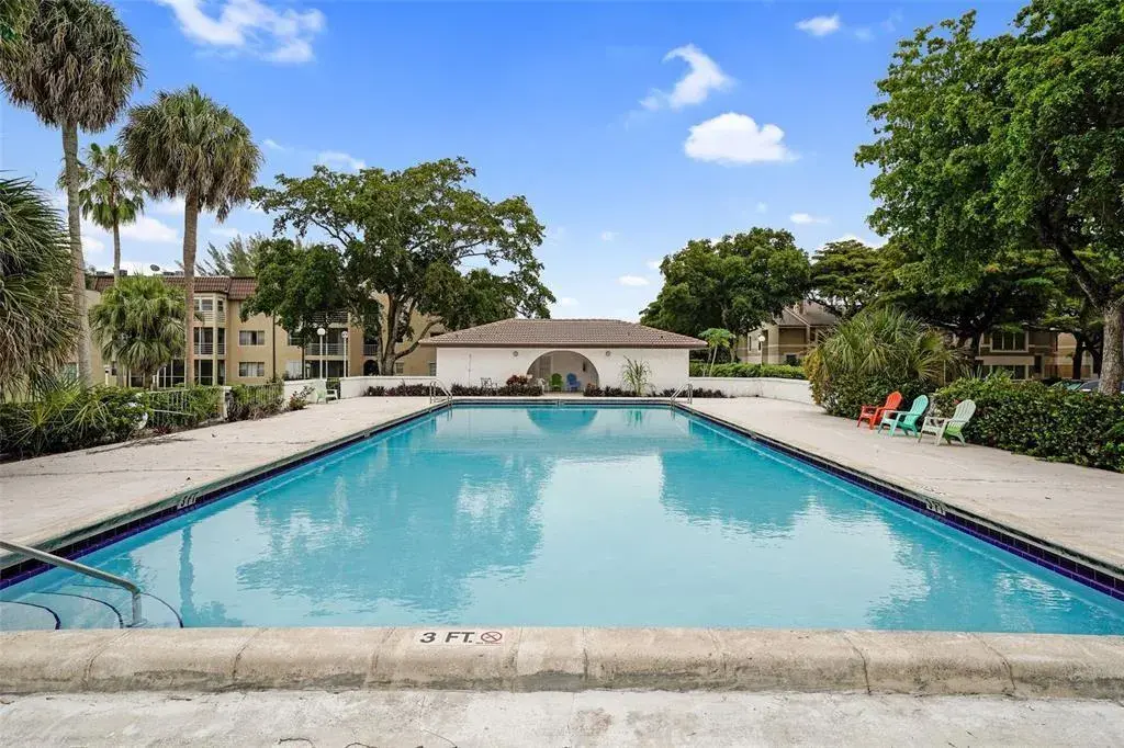 2710 Riverside Drive # a, Coral Springs FL 33065