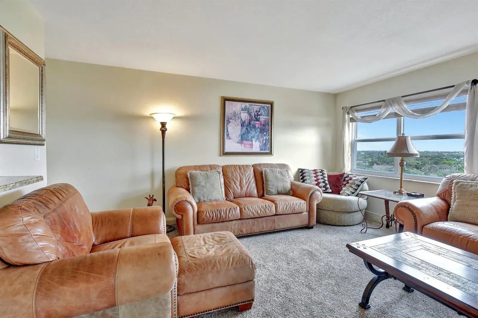 2555 NE 11th Street, Fort Lauderdale FL 33304