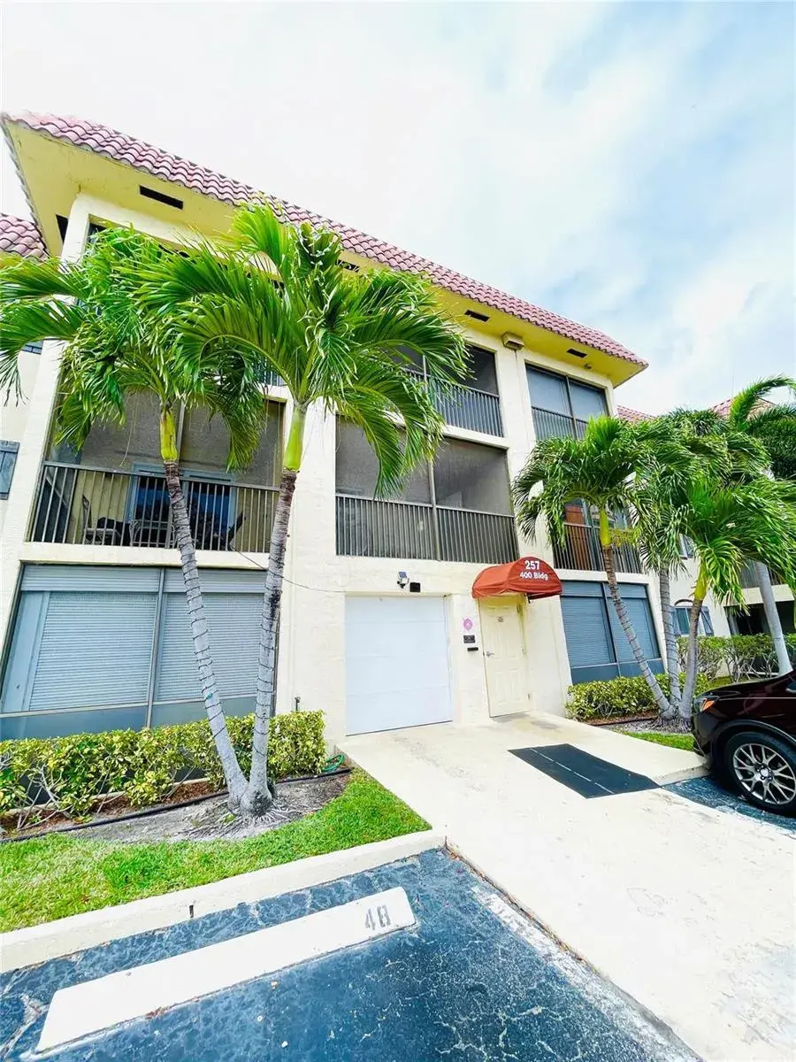 257 S Cypress Road # 414, Pompano Beach FL 33060