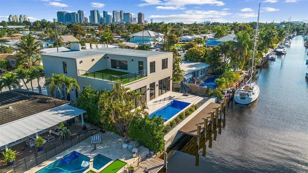 1212 Avocado Isle, Fort Lauderdale FL 33315