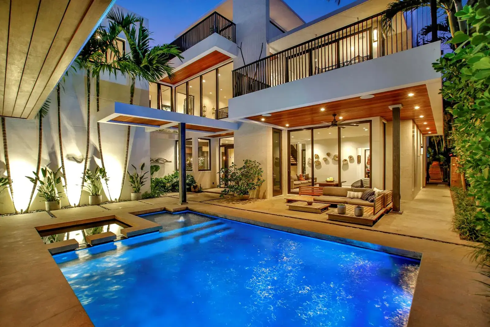 5 bedroom 3 bath for sale at 3421 Beacon Street, Pompano Beach FL 33062