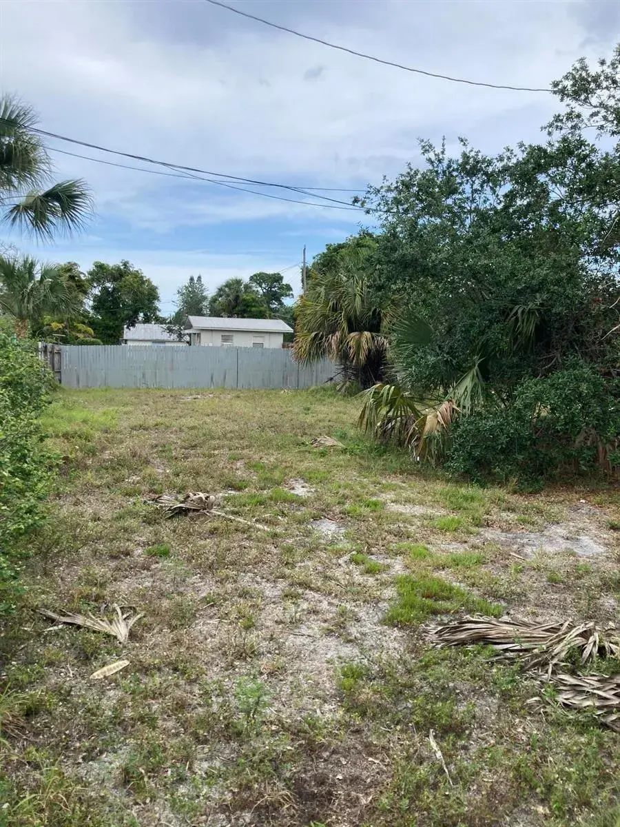 for sale at 4669 SE May Avenue, Stuart FL 34997