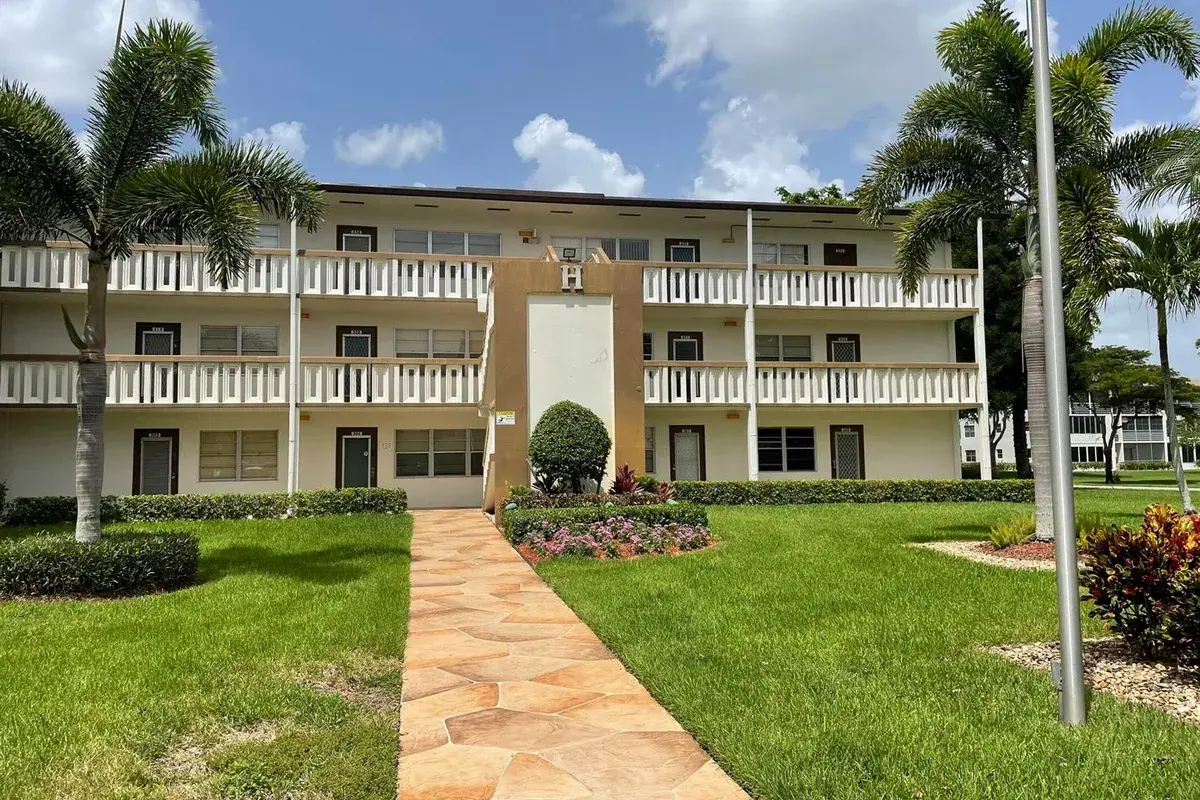 318 Mansfield H, Boca Raton FL 33434