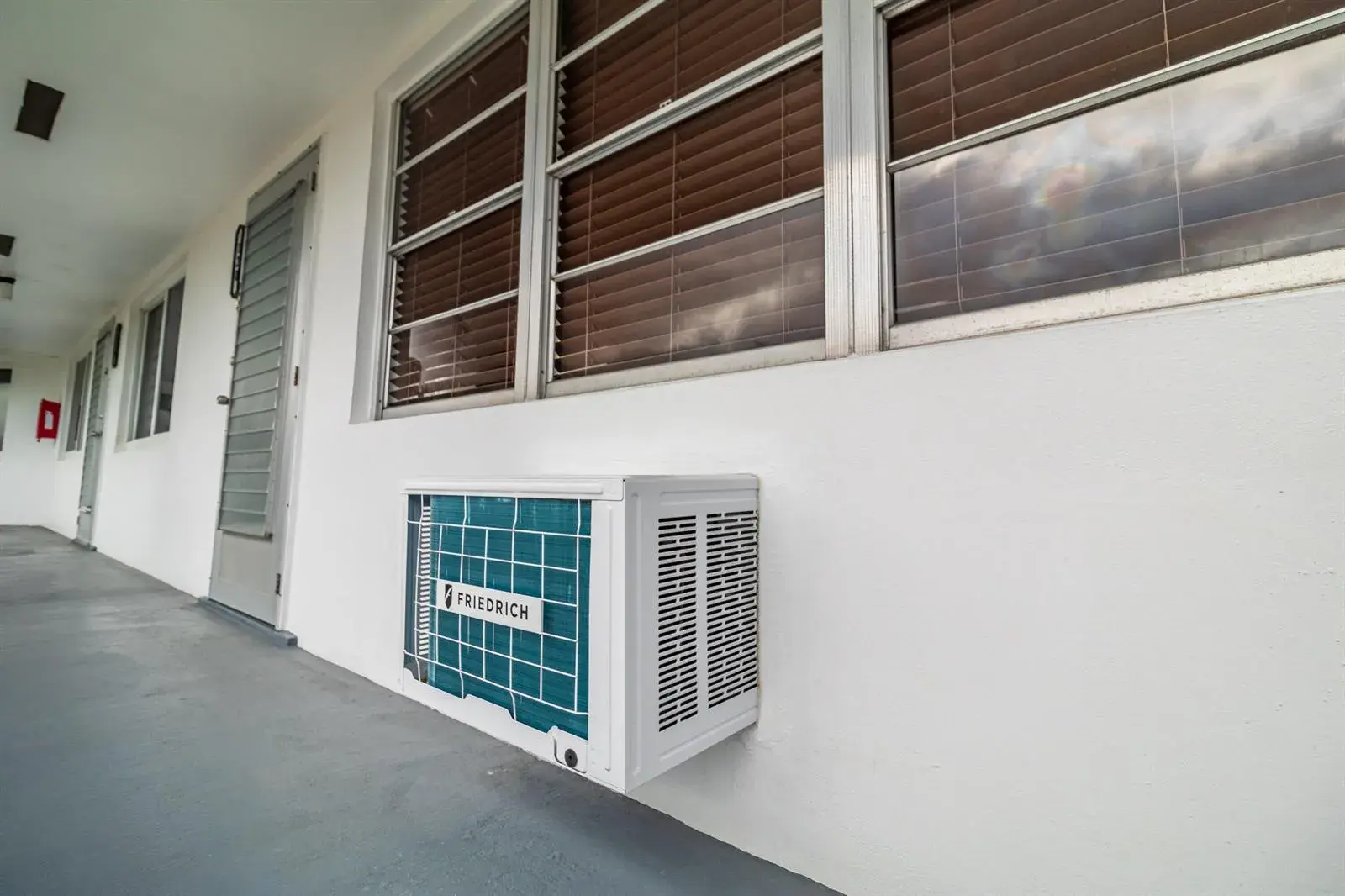 120 Northampton # F, West Palm Beach FL 33417