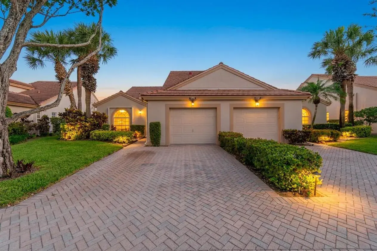 7773 Silver Lake Drive, Delray Beach FL 33446