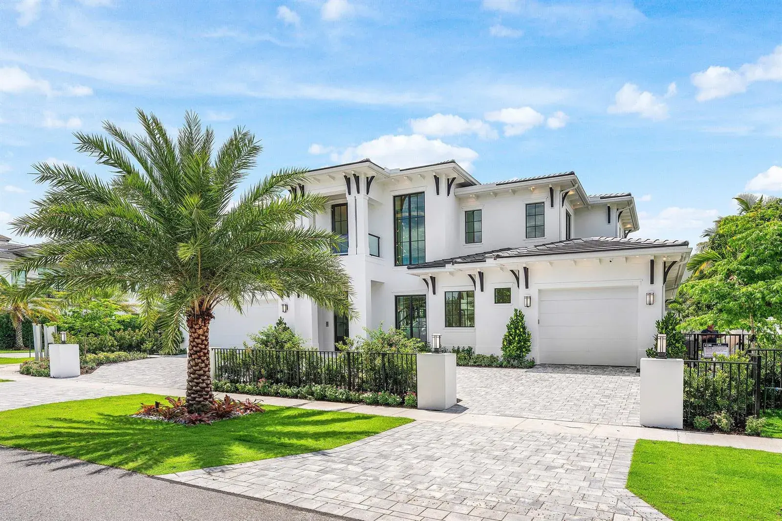 201 NE 4th Avenue, Boca Raton FL 33432