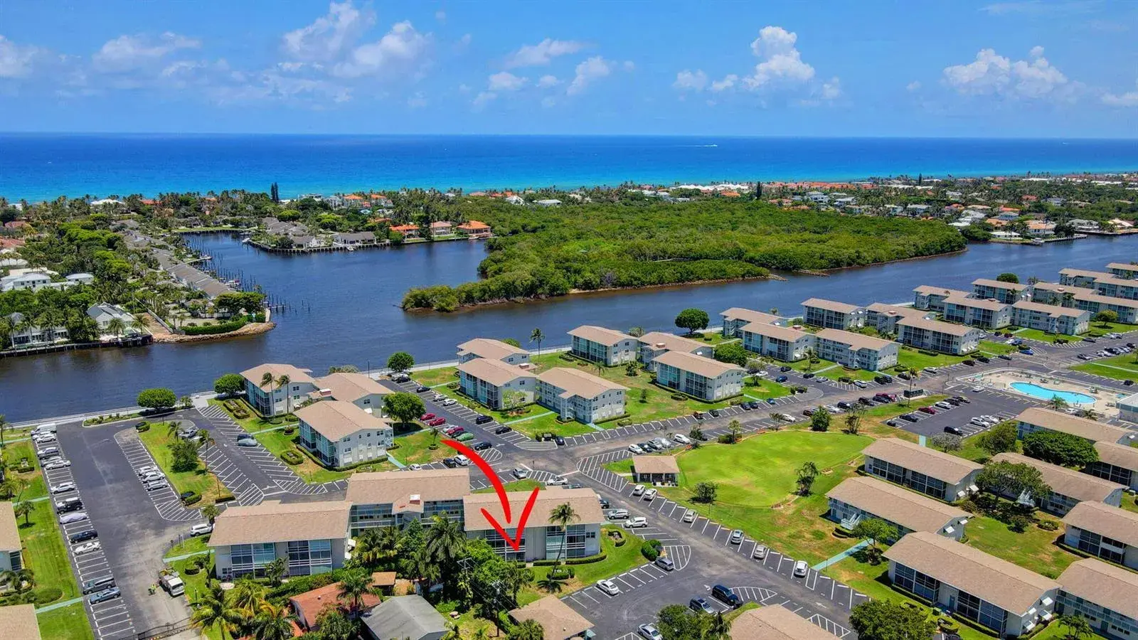 1 bedroom 1 bath Residential for sale at 210 Horizons E # 103, Boynton Beach FL 33435