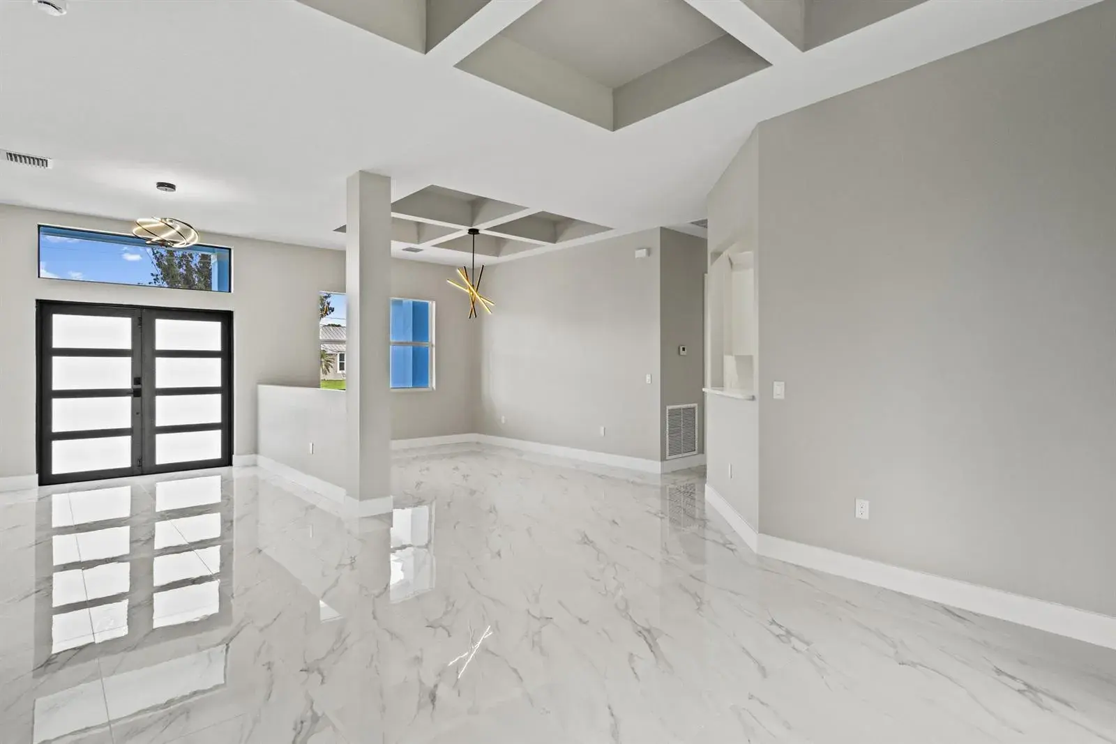 3257 SE West Snow Road, Port St. Lucie FL 34984