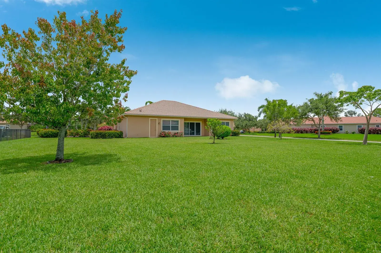 7422 SE Belle Maison Drive, Stuart FL 34997