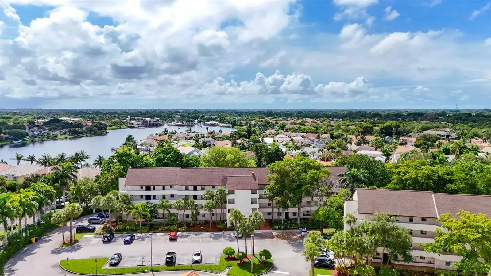 3 bedroom 2 bath Residential for sale at 12524 Shoreline Drive # 101, Wellington FL 33414