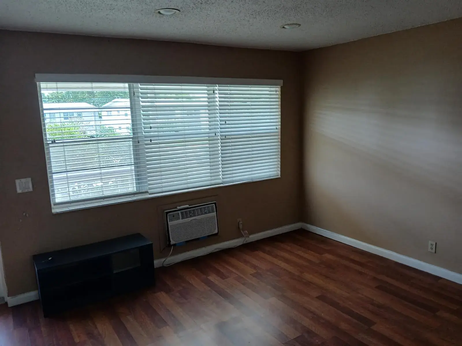 250 Durham # F, Deerfield Beach FL 33442