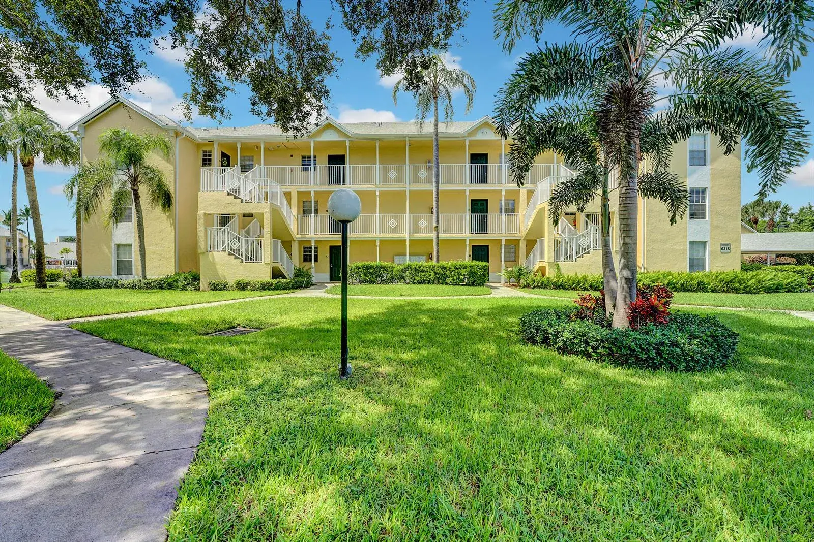 6315 La Costa Drive # A, Boca Raton FL 33433