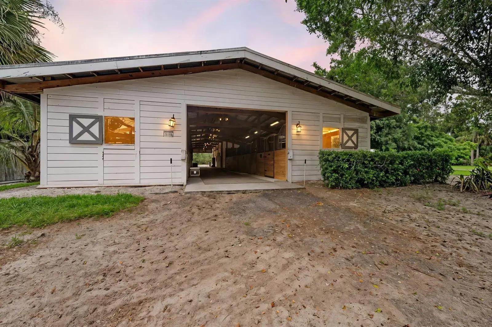 2915 Doe Trail, FL 33470