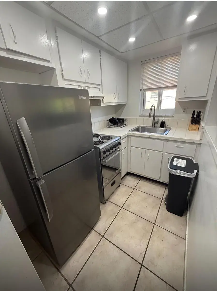 Commercial Sale for sale at 811 SE 16th Street, Fort Lauderdale FL 33316