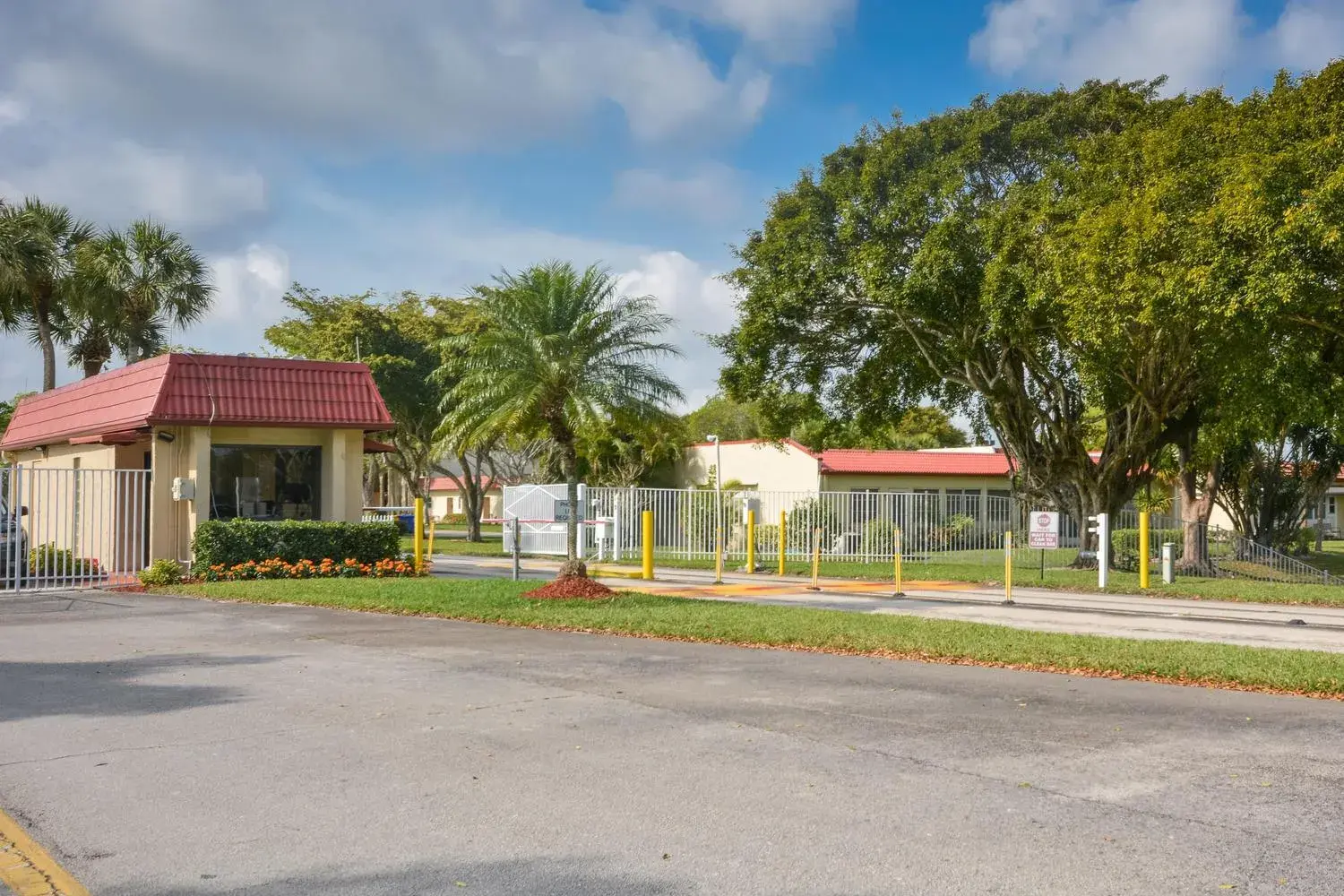 477 Lake Dora Drive, West Palm Beach FL 33411