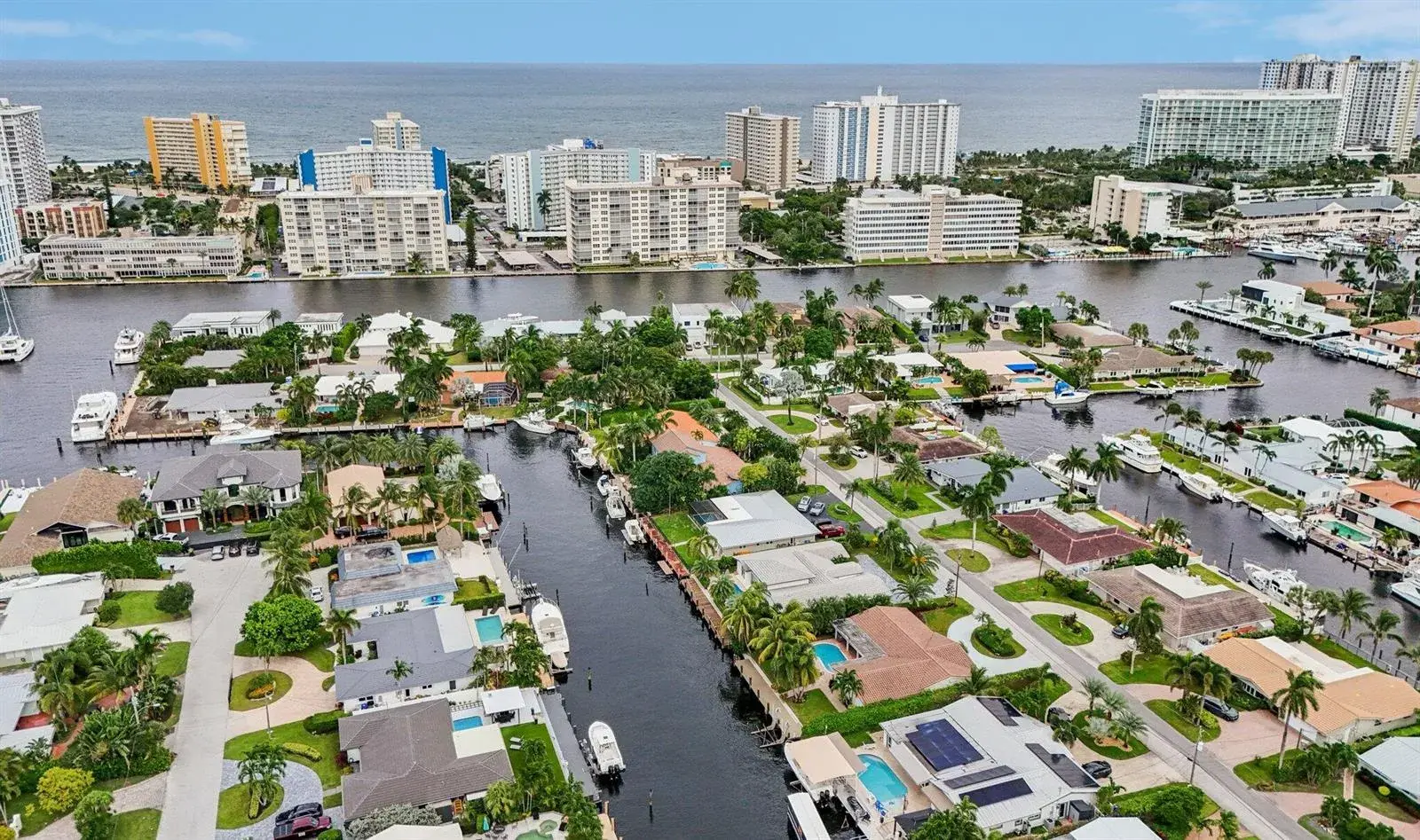 3 bedroom 3 bath Residential for sale at 2731 NE 5th Street, Pompano Beach FL 33062