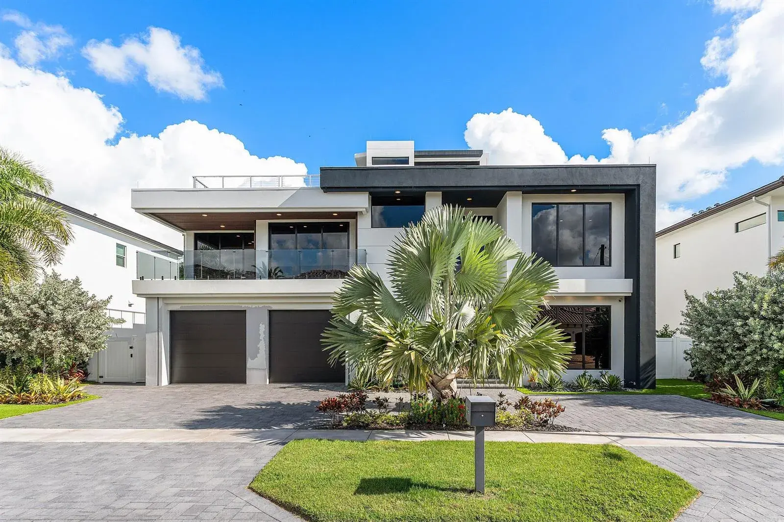 245 NE 6th Court, Boca Raton FL 33432