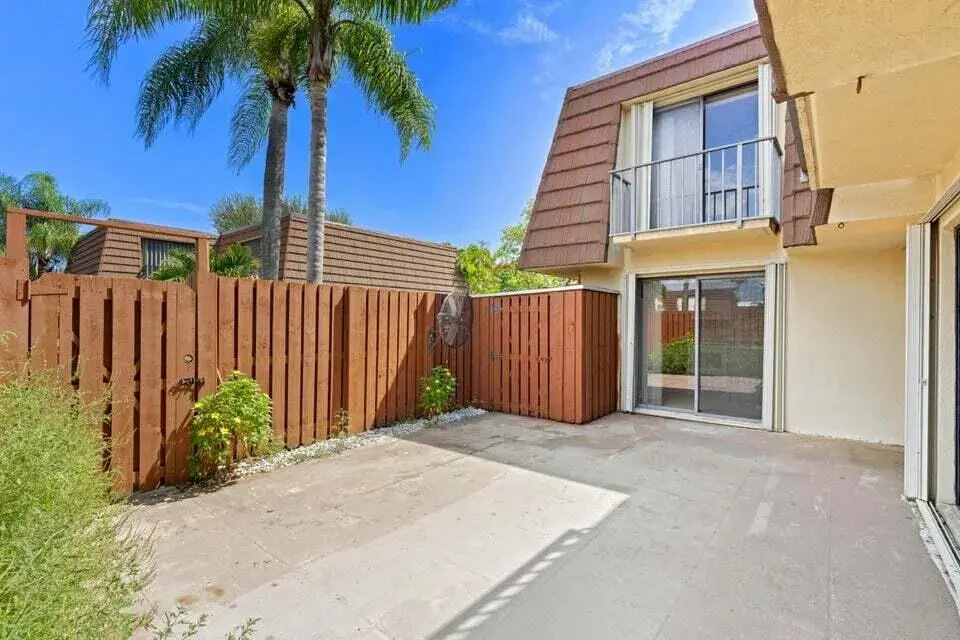 3960 August Drive, Lake Worth FL 33461