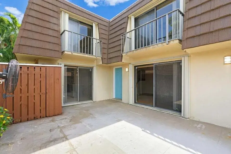3960 August Drive, Lake Worth FL 33461