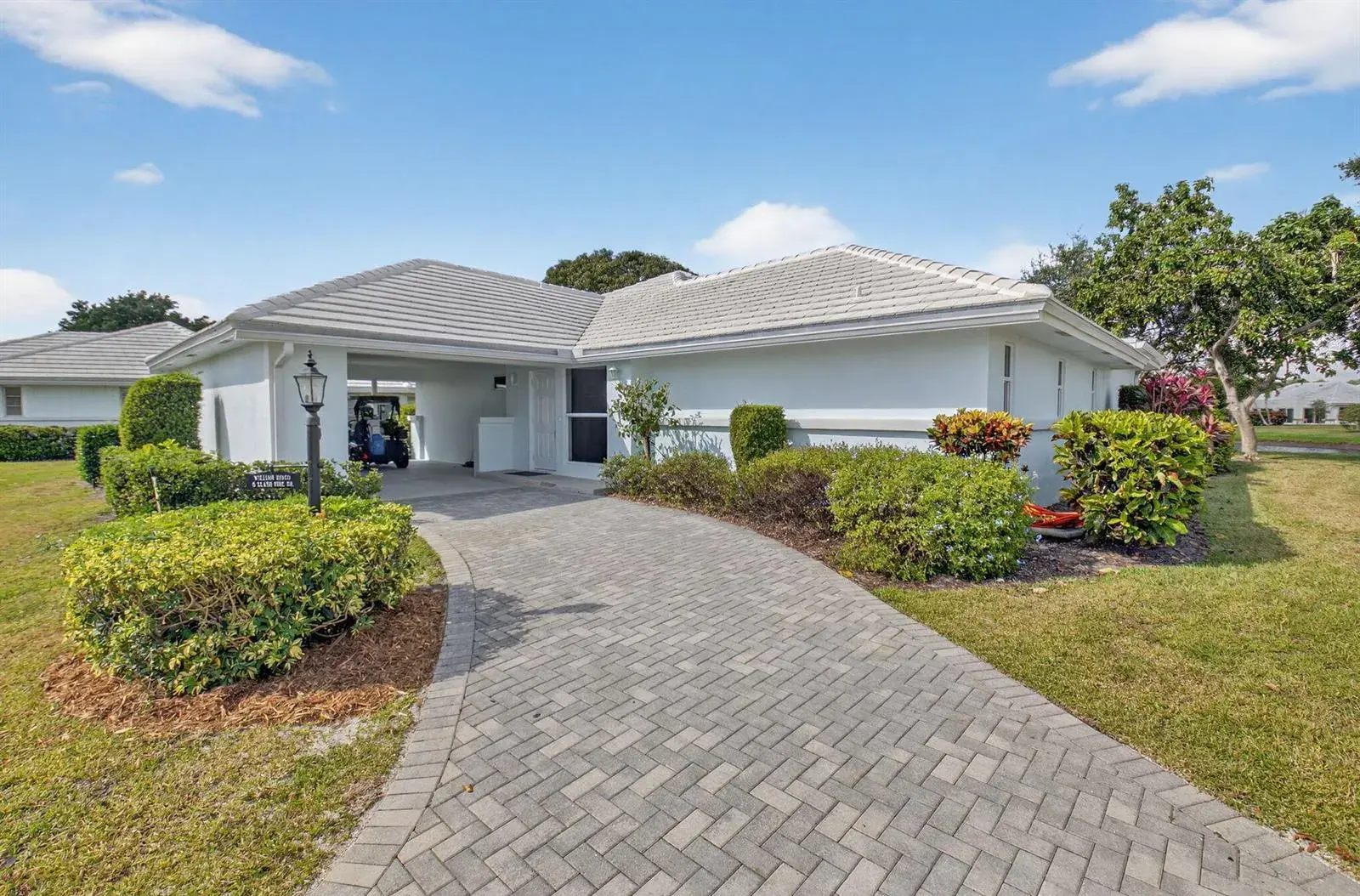 8 Slash Pine Drive, Boynton Beach FL 33436