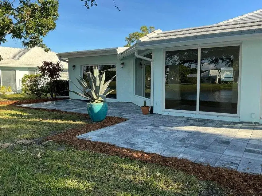 8 Slash Pine Drive, Boynton Beach FL 33436