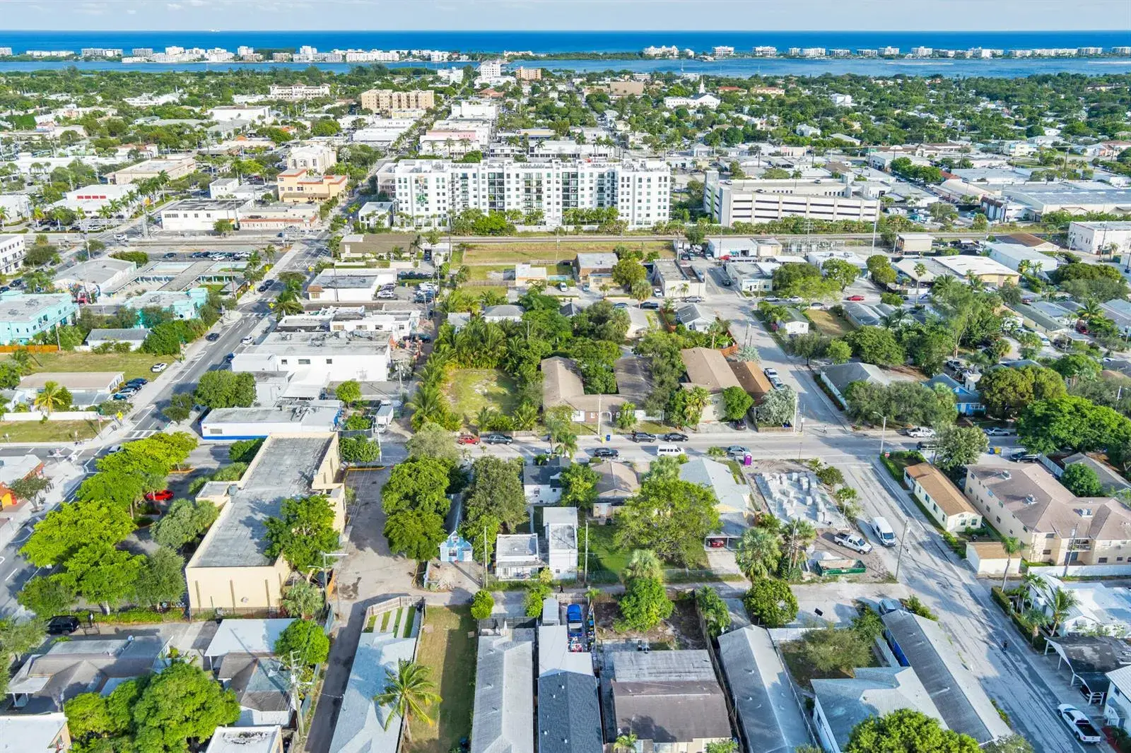 19 S E Street, FL 33460