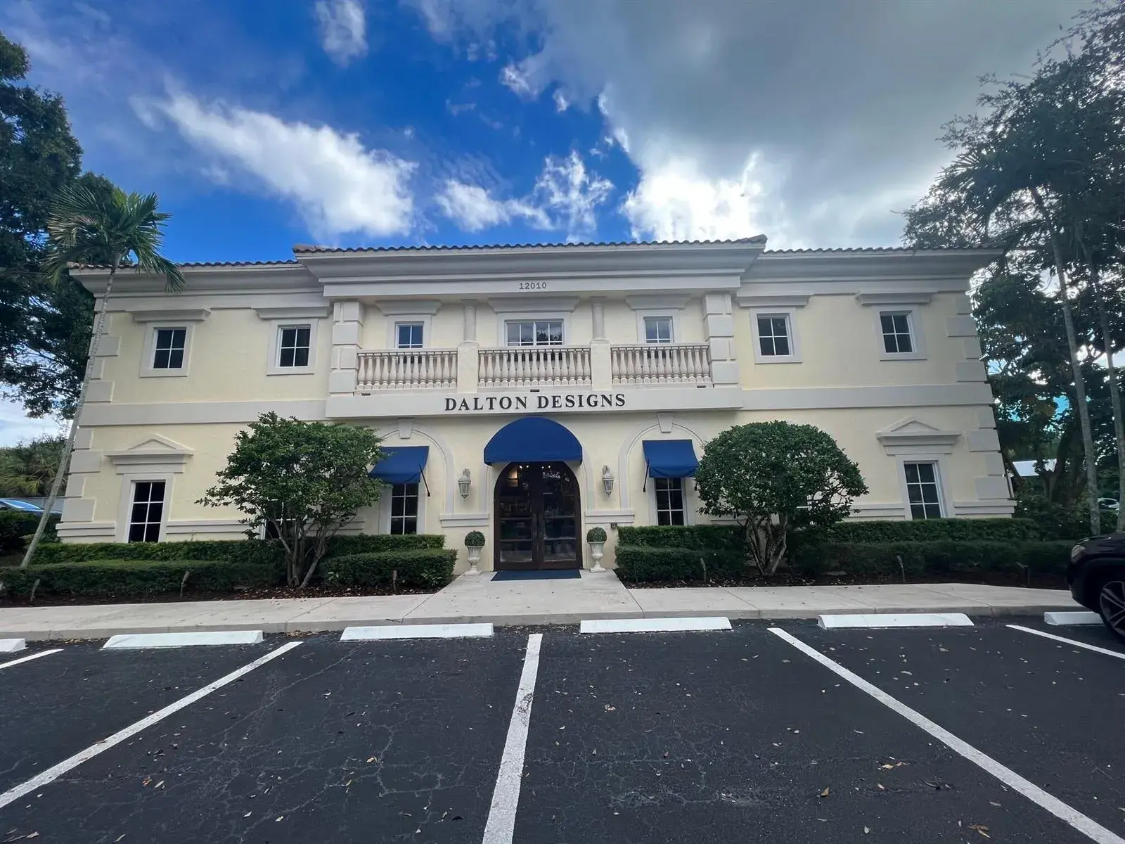 4 bedroom 1 bath Residential for sale at 12010 Us Highway 1, North Palm Beach FL 33408