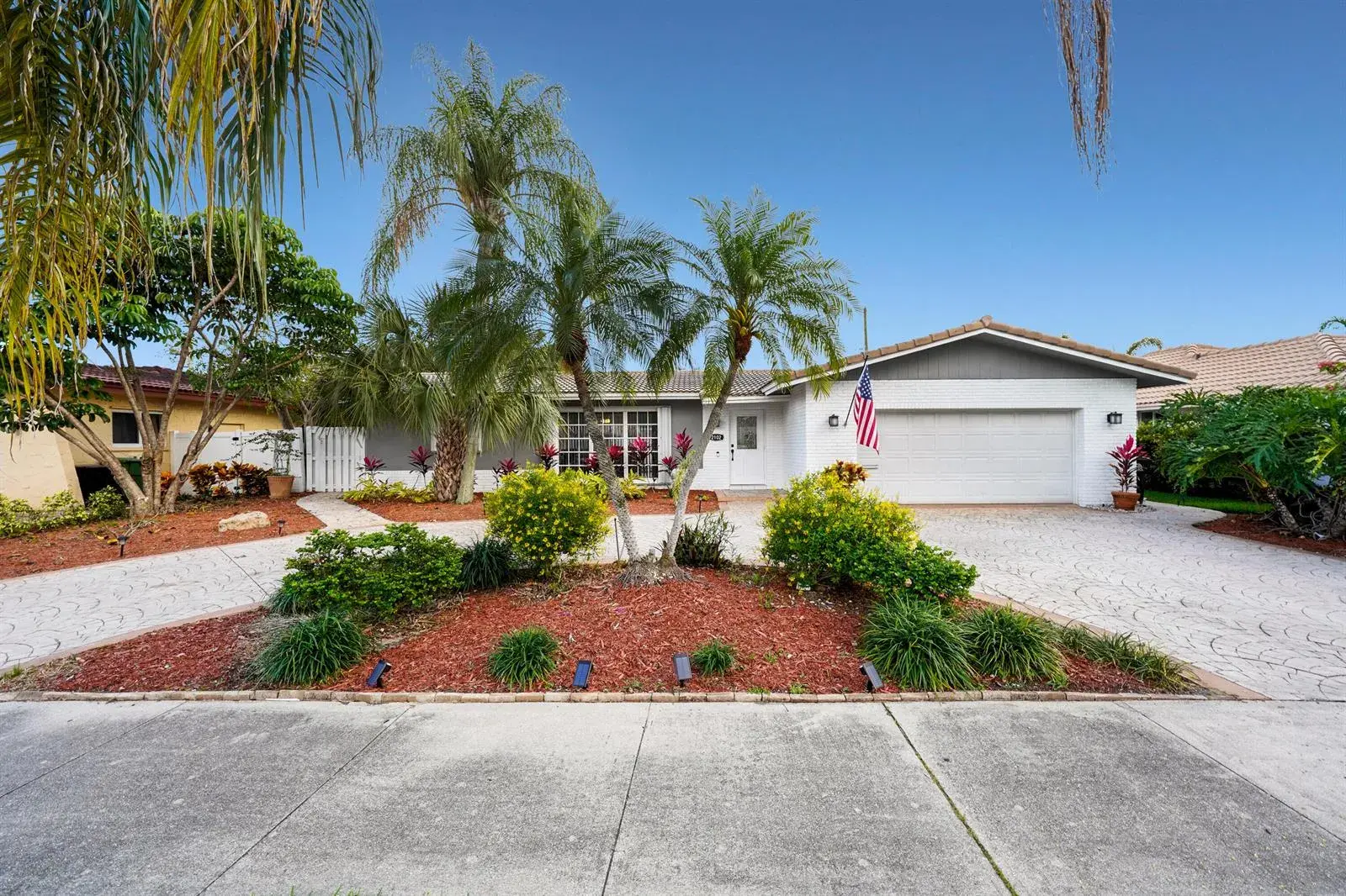 4 bedroom 2 bath Residential for sale at 2102 NE 68th Street, Fort Lauderdale FL 33308