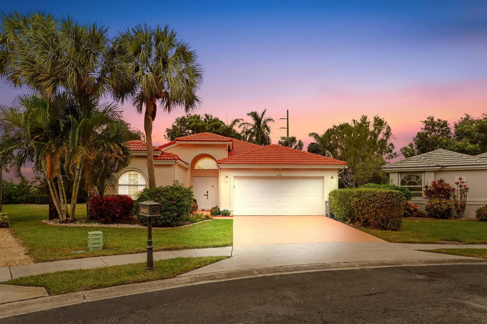 3 bedroom 2 bath Residential for sale at 6451 Tiara Drive, Boynton Beach FL 33437