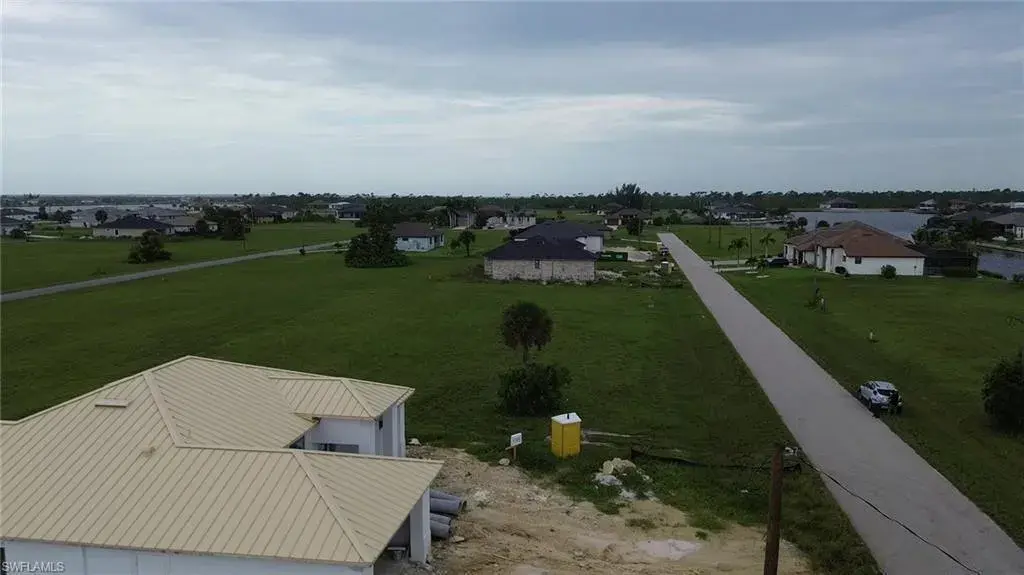 4012 NW 38th Street, Cape Coral FL 33993