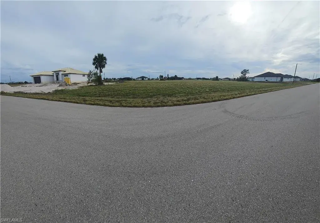 4106 NW 39th Street, Cape Coral FL 33993