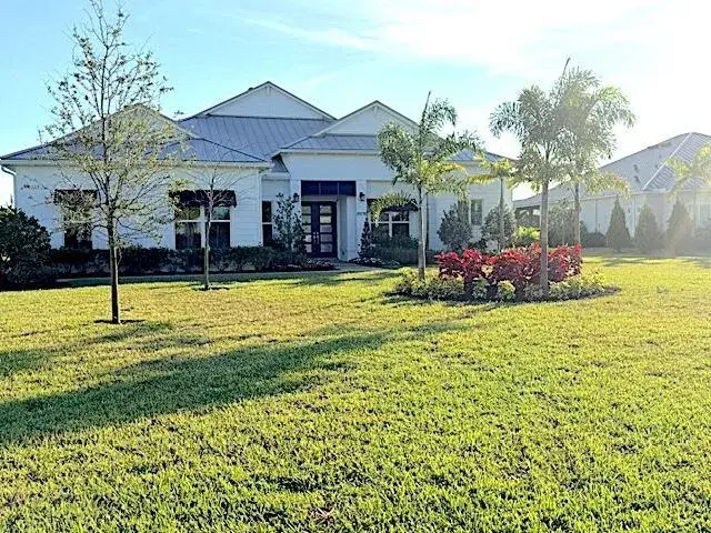 20076 SE Bridgewater Drive, Jupiter FL 33458