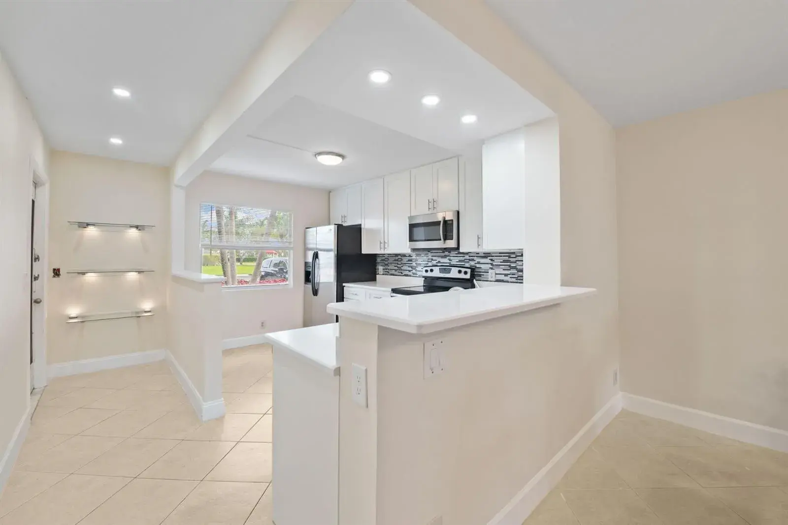 1090 Guildford E # 1090, Boca Raton FL 33434