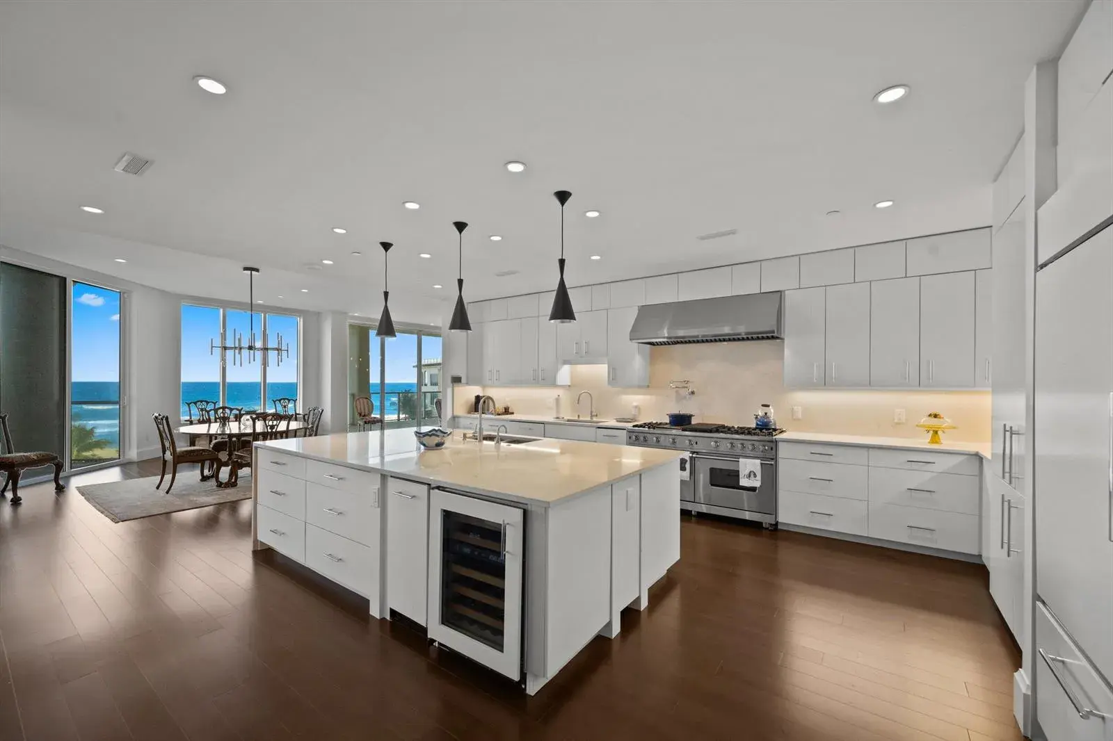 5 bedroom 6 bath Residential for sale at 3000 S Ocean Boulevard, Palm Beach FL 33480