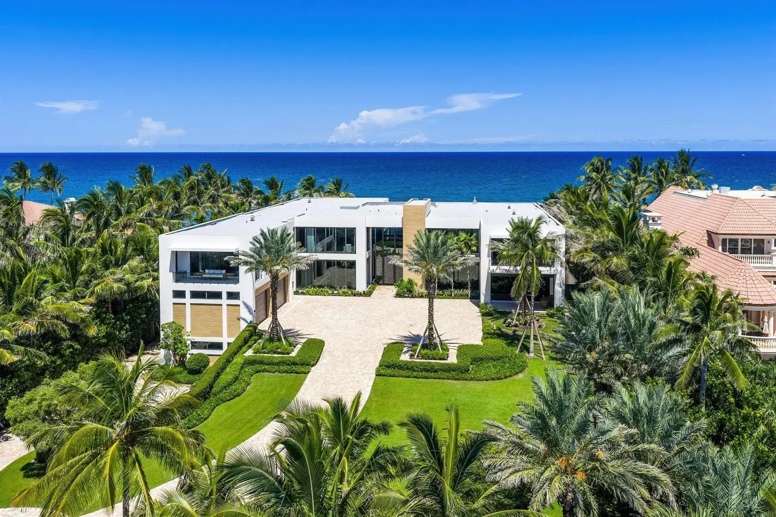 8 bedroom 10 bath Residential for sale at 1260 S Ocean Boulevard, Manalapan FL 33462