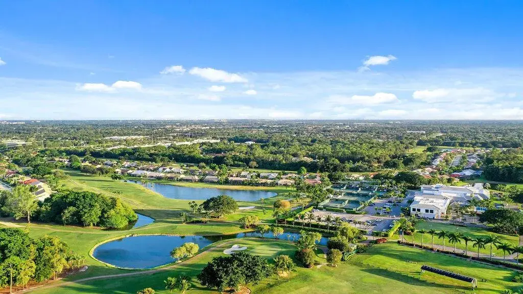 10571 Boca Woods Lane, Boca Raton FL 33428