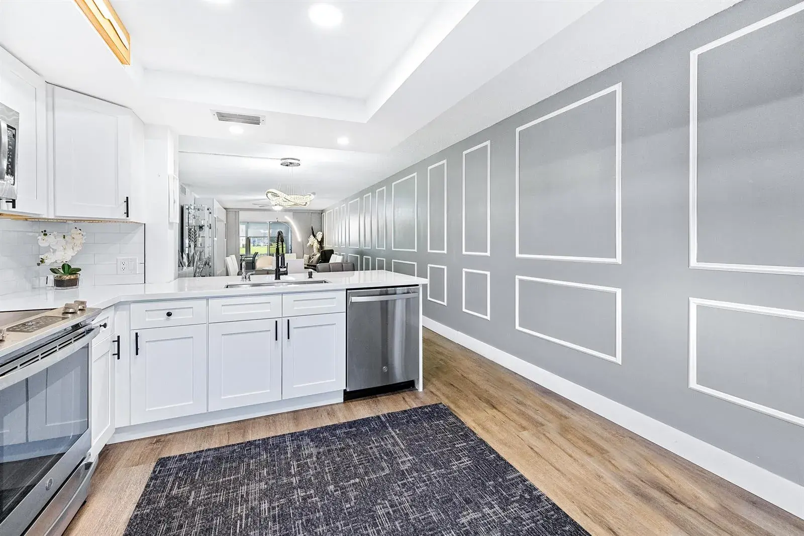 1018 Guildford A, Boca Raton FL 33434