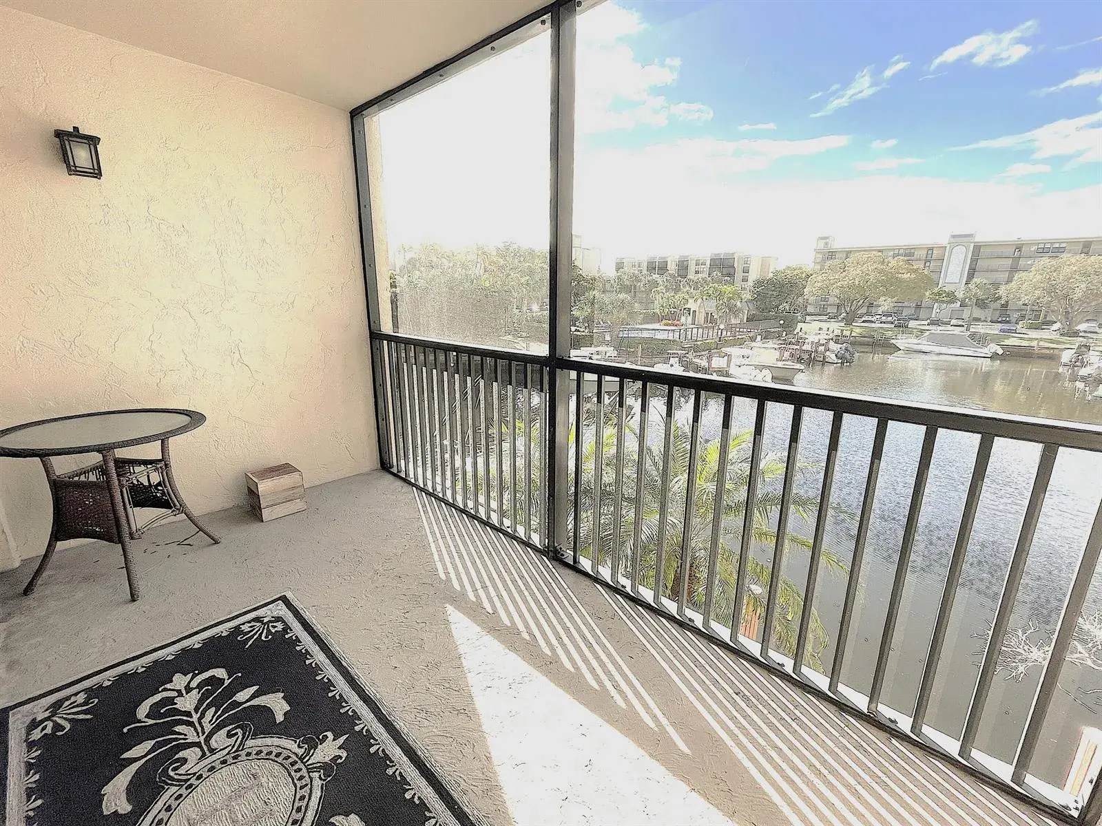 2 bedroom 1 bath Residential for sale at 3 Royal Palm Way # 205, Boca Raton FL 33432