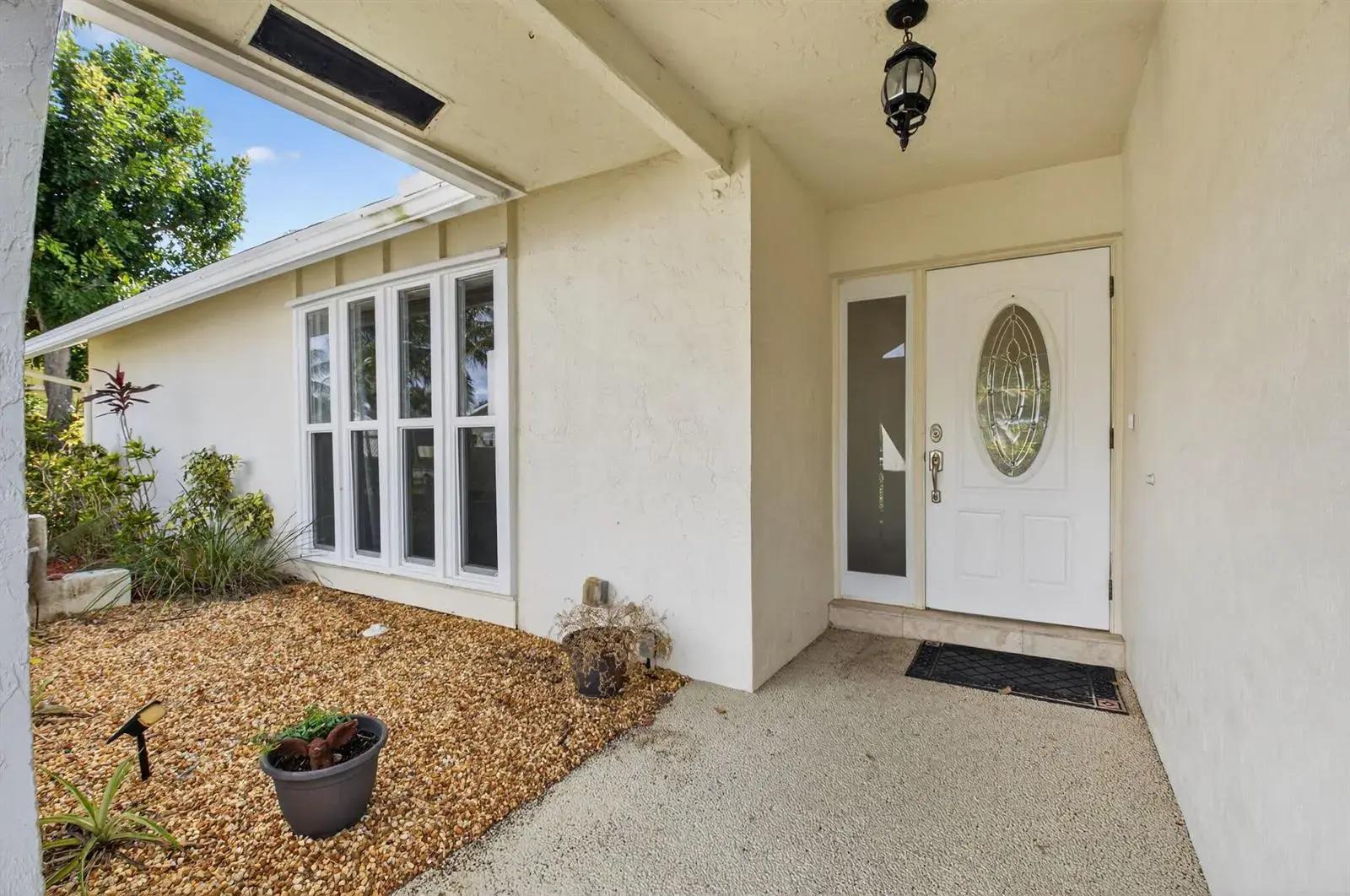 966 NW 37th Avenue, Delray Beach FL 33445