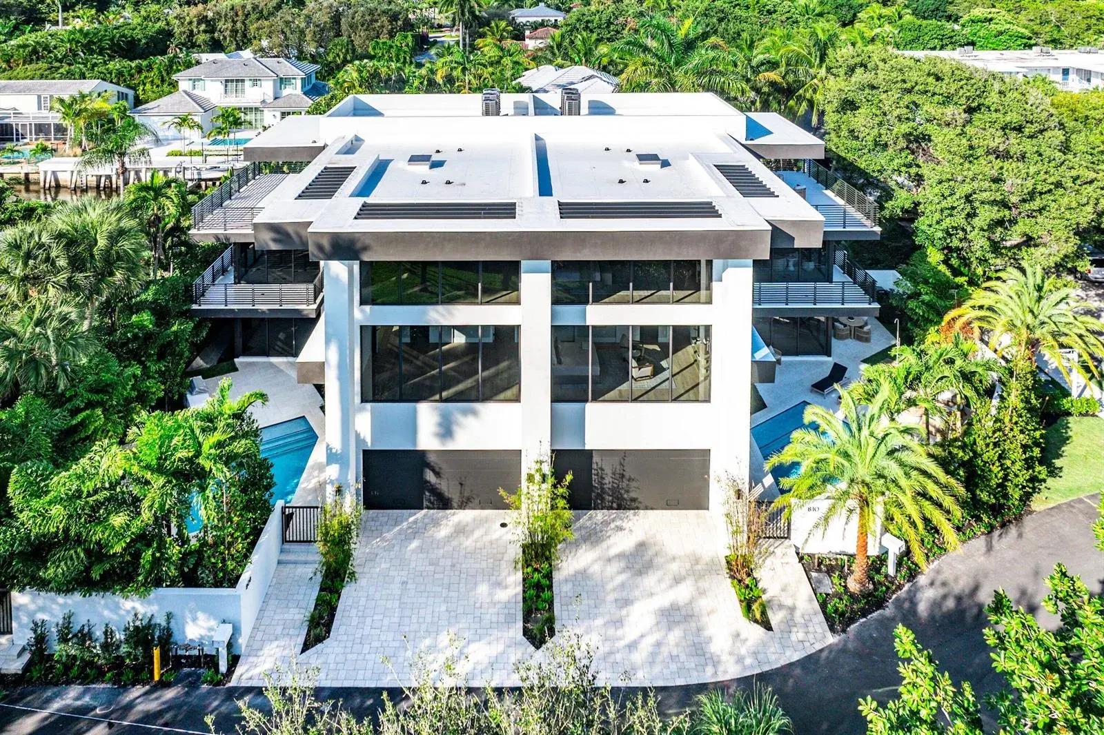 810 Andrews Avenue, Delray Beach FL 33483