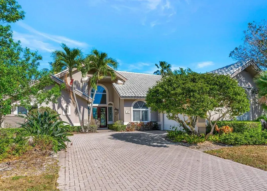 5 bedroom 4 bath Residential for sale at 115 Olympus Way, Jupiter FL 33477