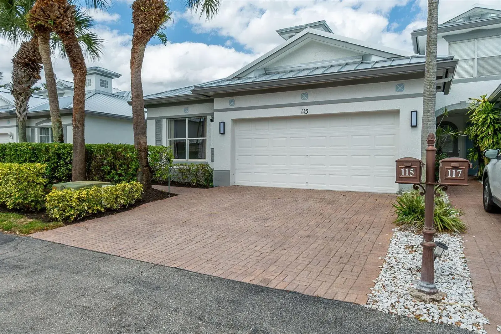 3 bedroom 2 bath Residential for sale at 115 Coconut Key Lane, Delray Beach FL 33484