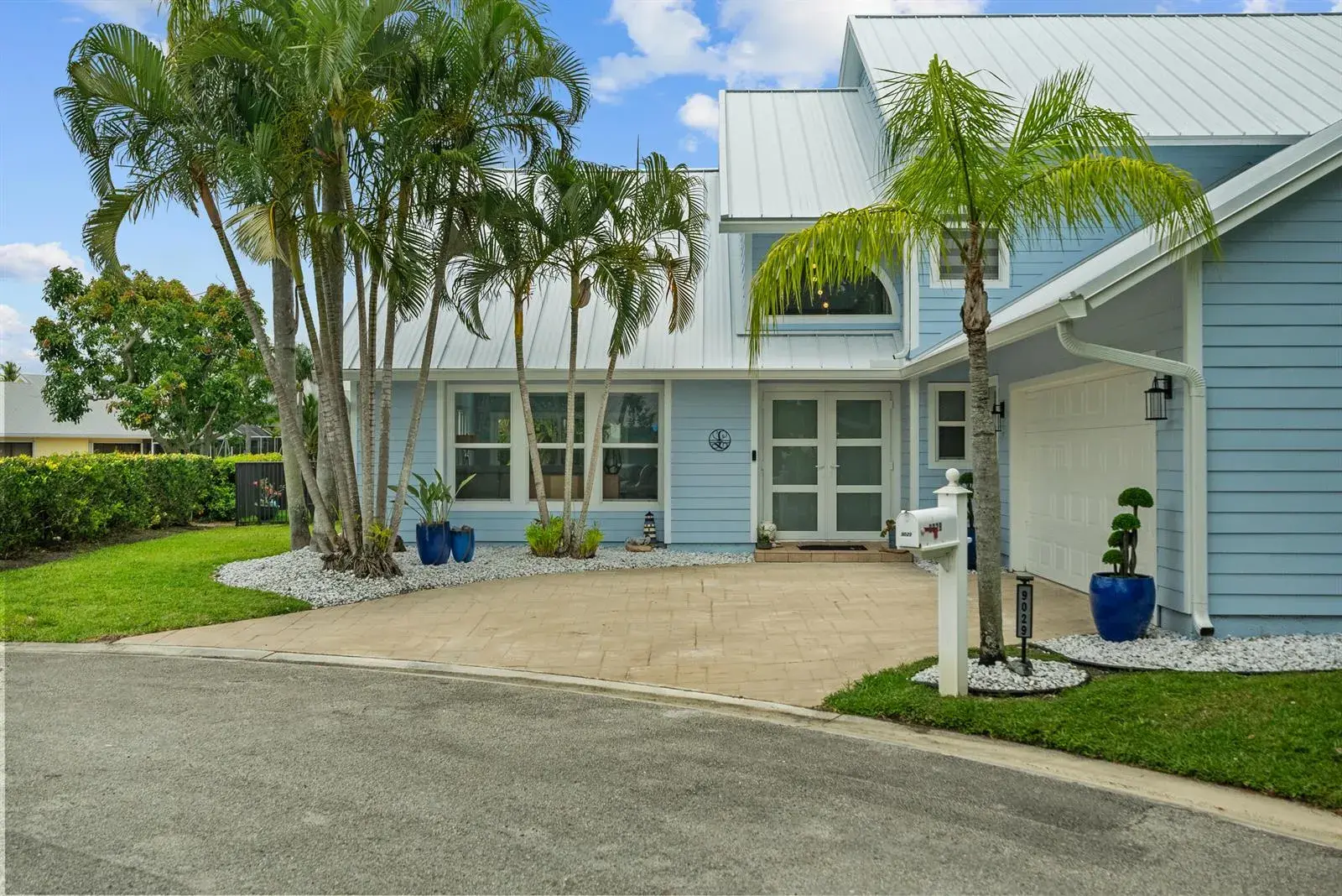 9029 SE Breeze Way, Hobe Sound FL 33455