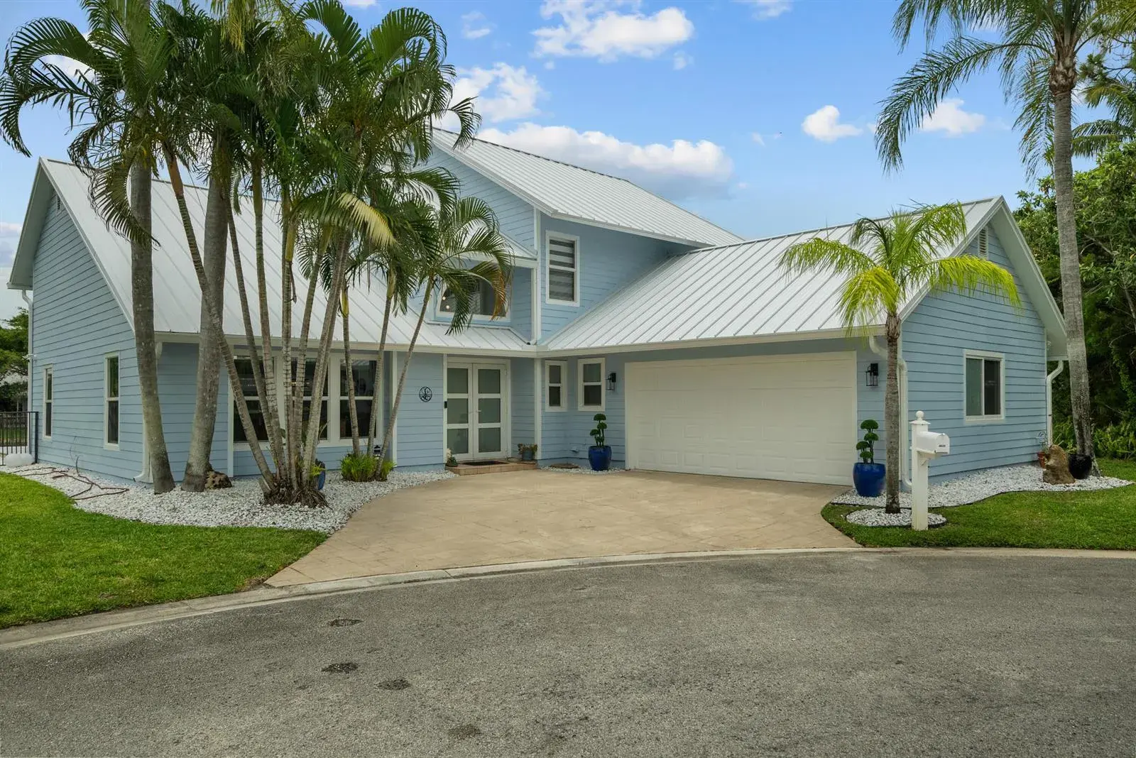 9029 SE Breeze Way, Hobe Sound FL 33455
